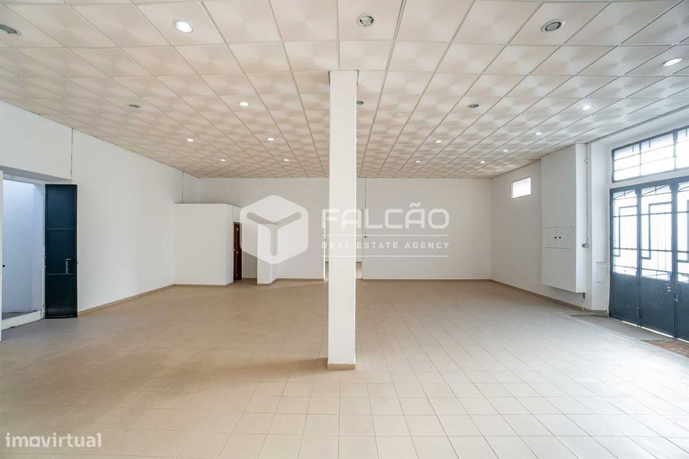 Loja  Venda em Santarém (Marvila), Santa Iria da Ribeira de Santarém,