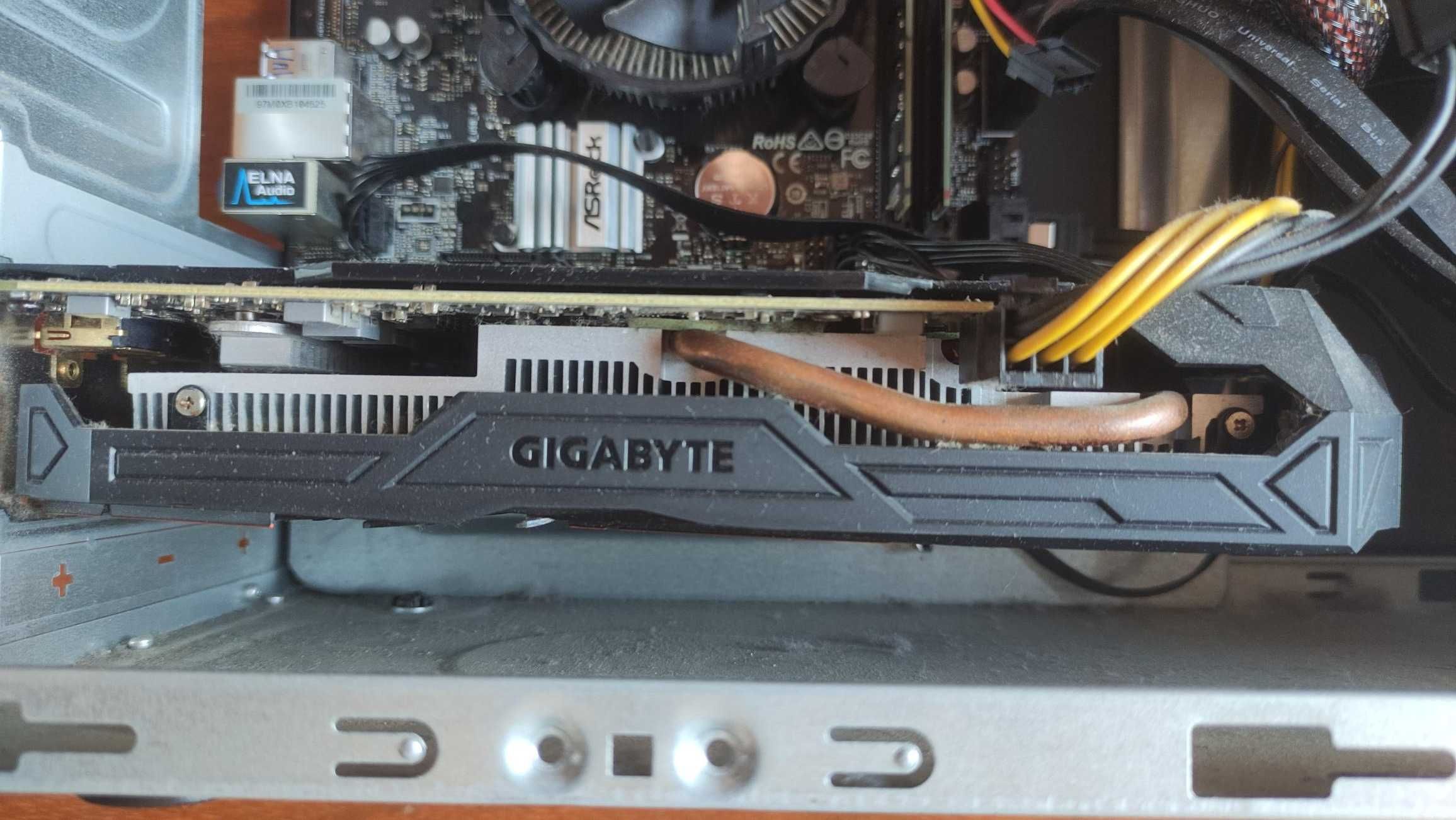 PC Desktop i3 16GB Memória
