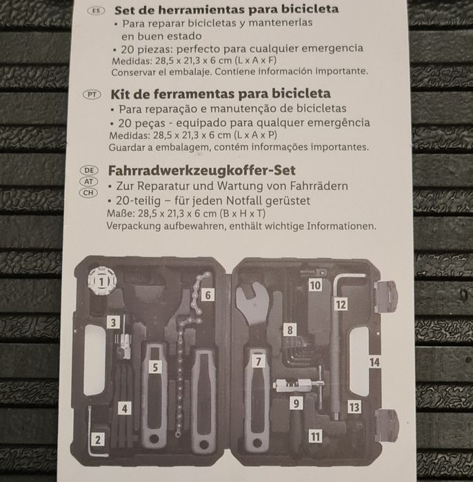 Caixa com kit ferramentas reparação/manutenção de bicicletas