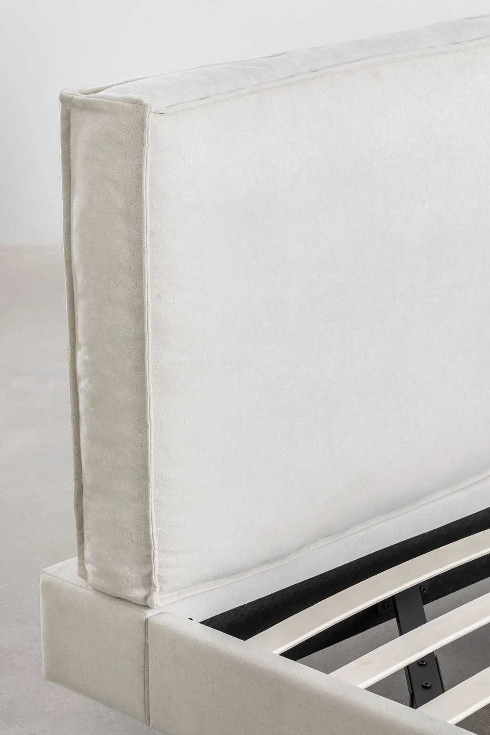 Cama Estofada Ketia  160x200 cm