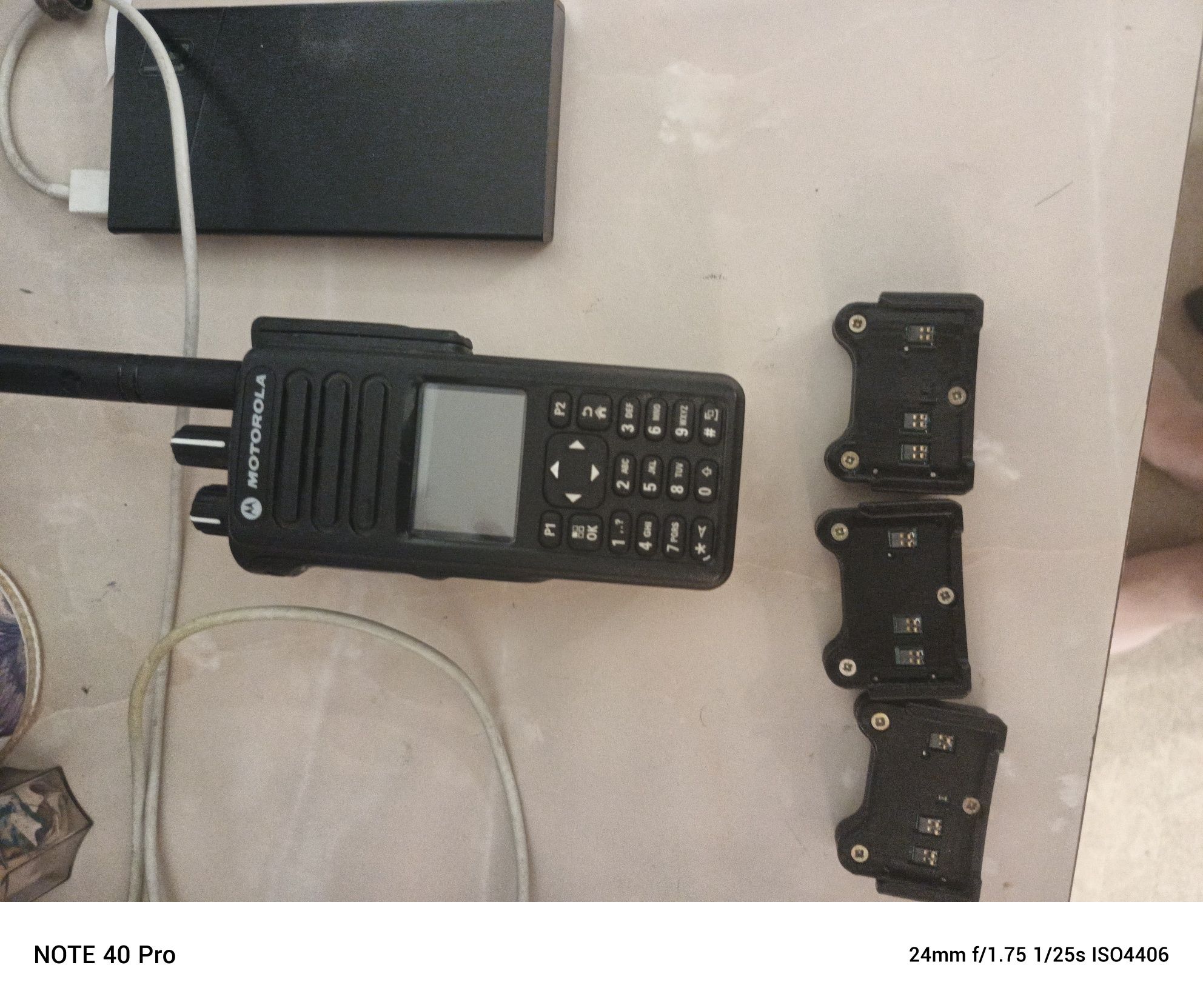 Зарядка для рацій MotorolaDP4/R7