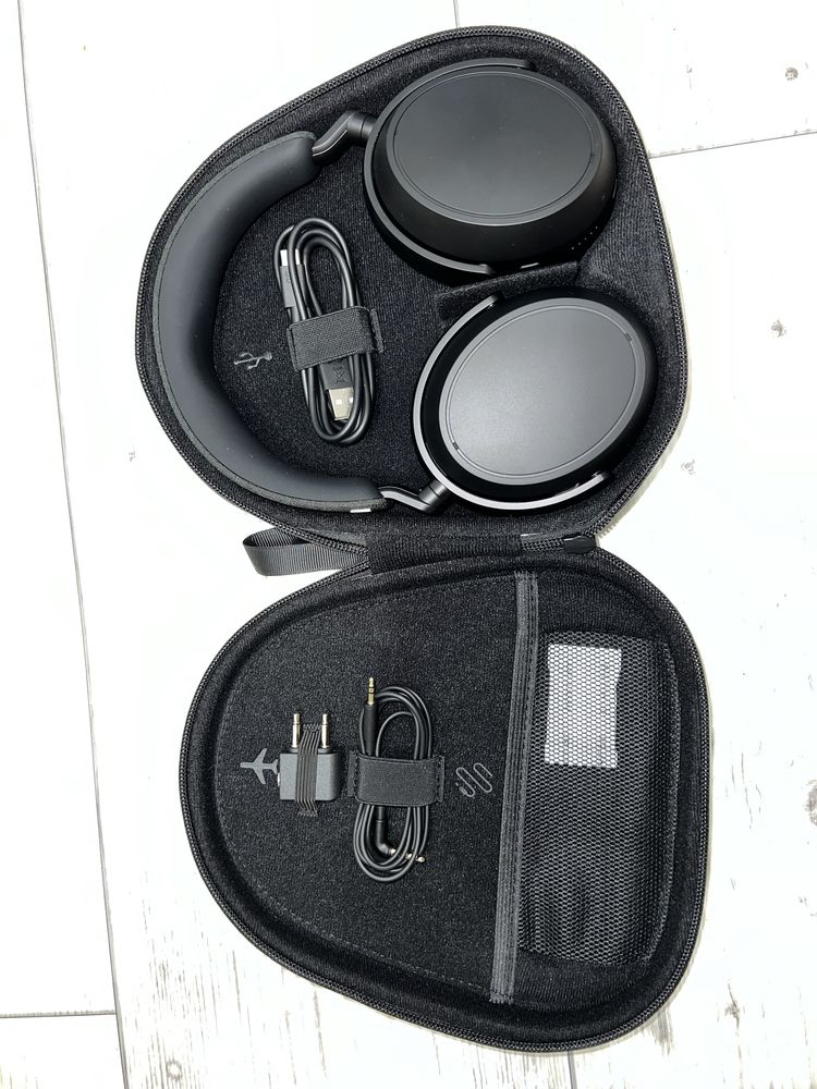 słuchawki Sennheiser MOMENTUM 4 Wireless Black