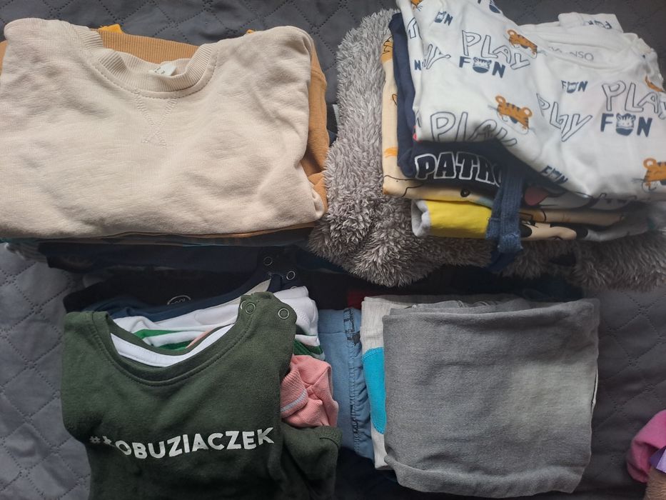 Paka ubranek dla chłopca 74/80