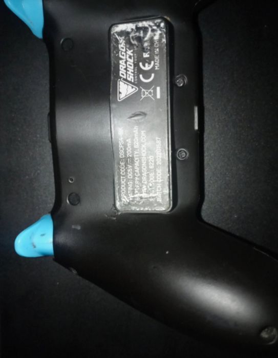 Ps4 fat + okablowanie + pad + kabel hdmi