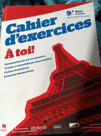 Caderno de actividades de francês