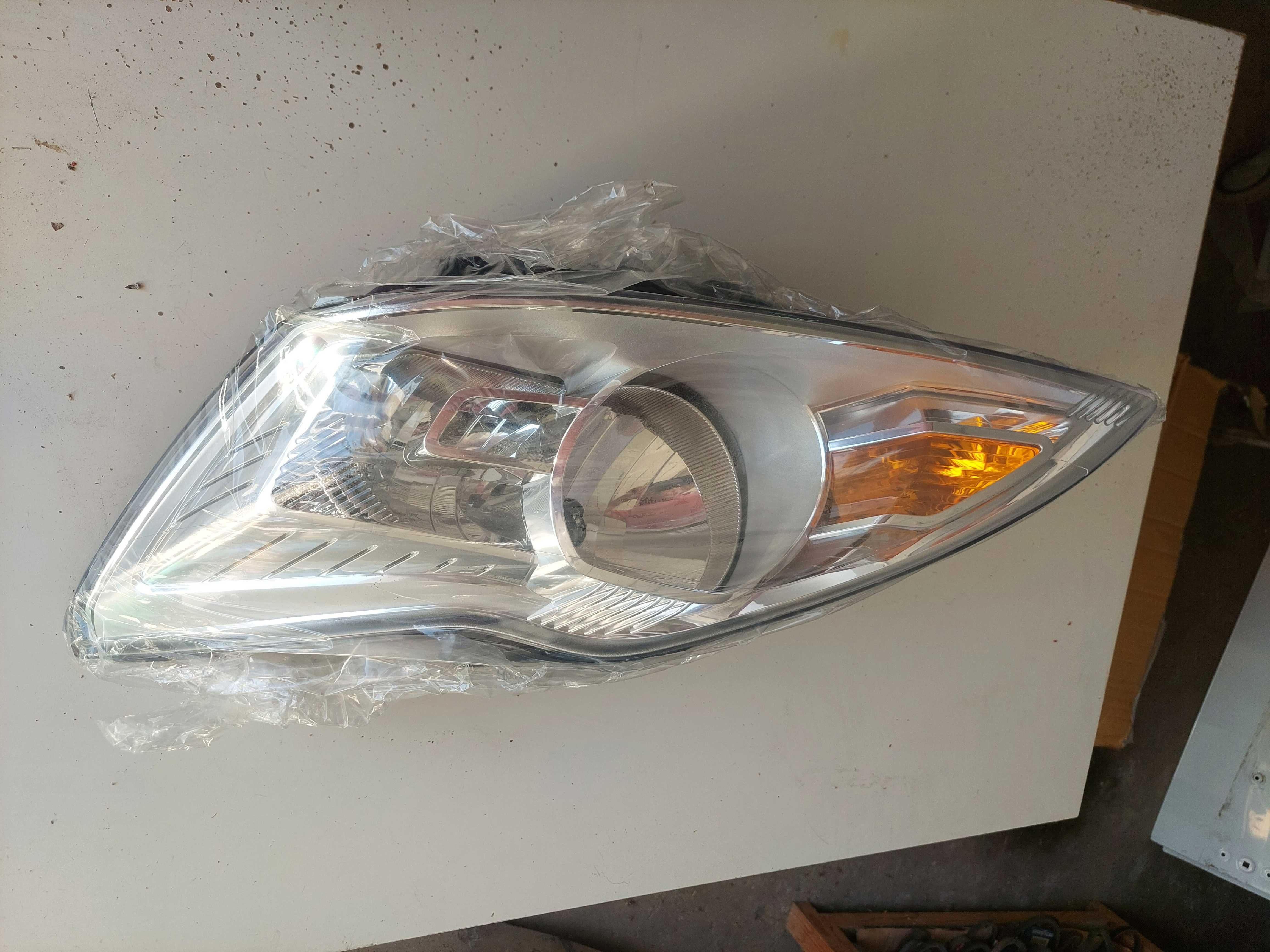 farol ford focus