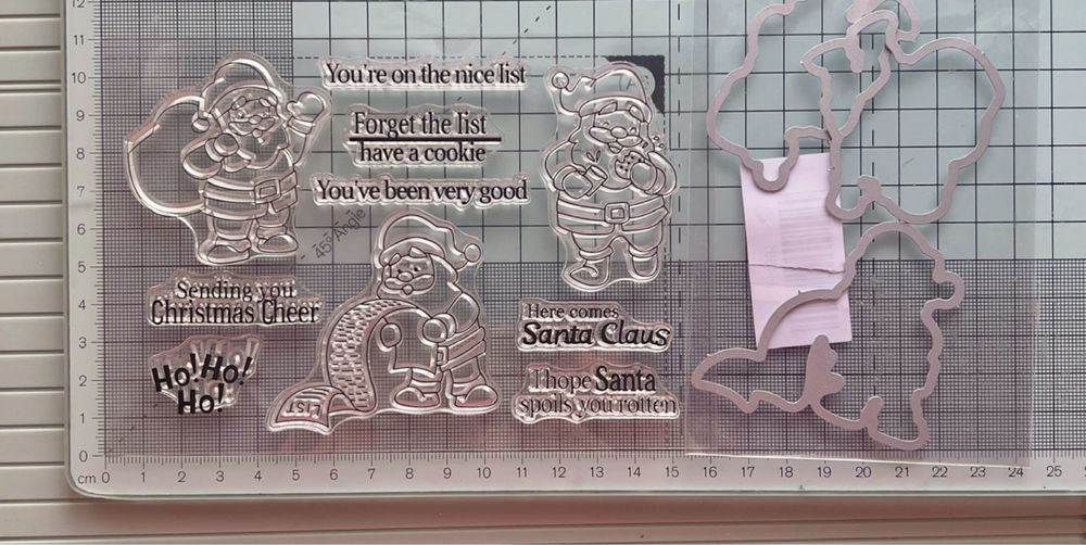 Stemple i wykrojniki do papieru mikołaj