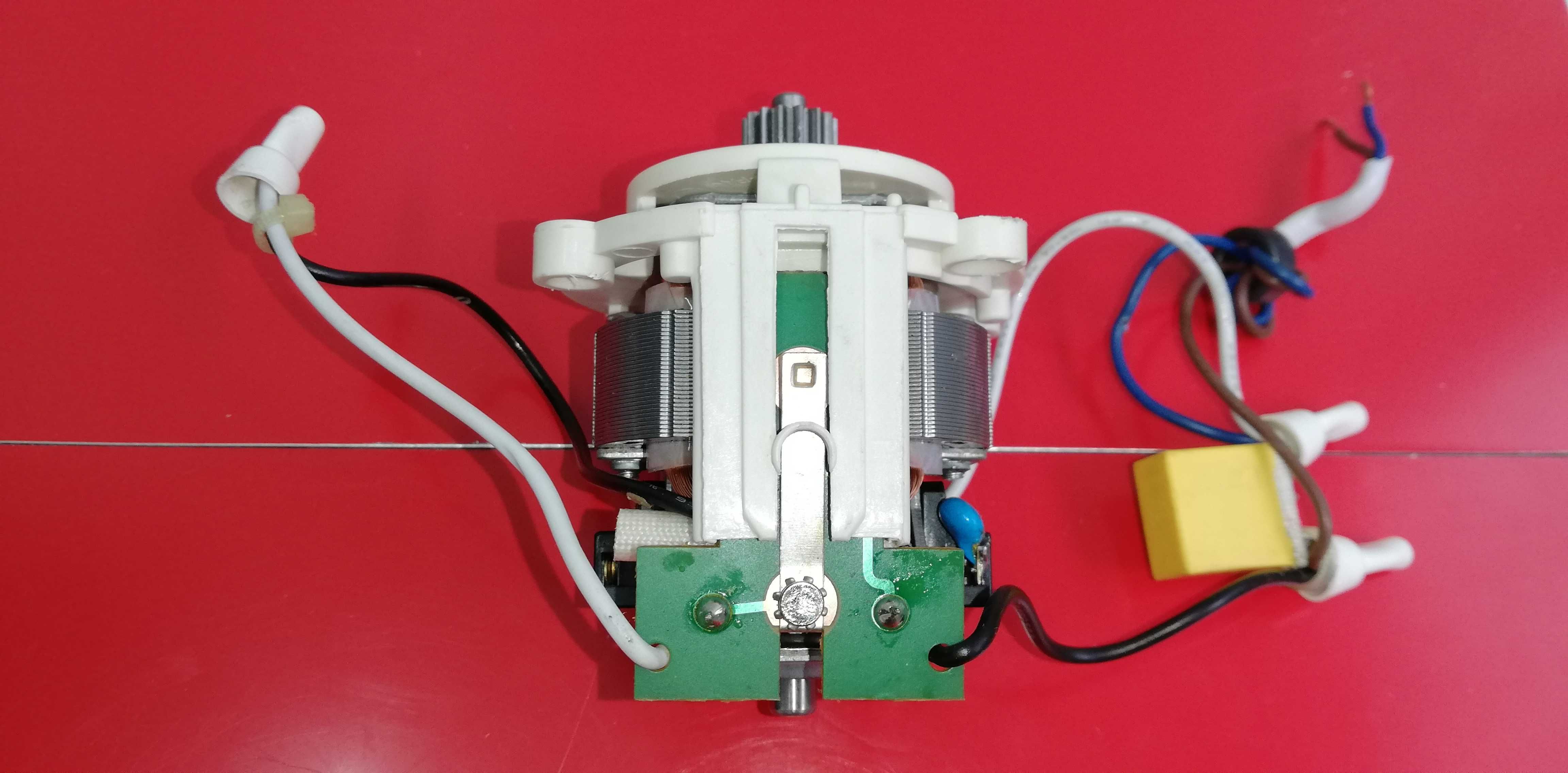 Мотор измельчителя Delimano MC343 электродвигатель 220V 200W в сборе