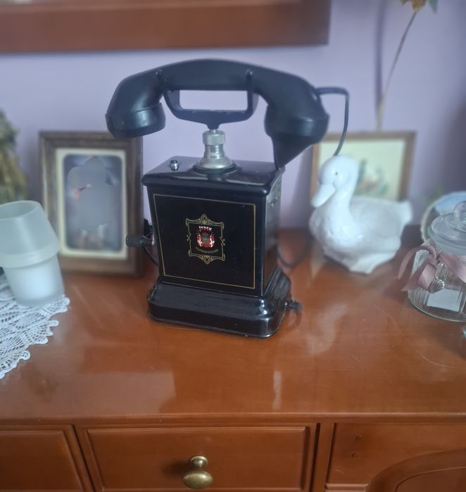 Zabytkowy telefon jydsk