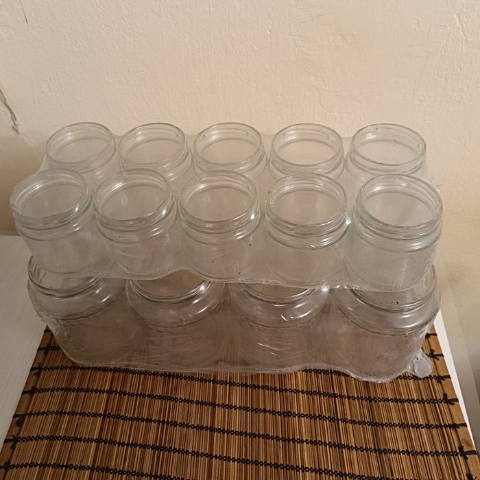 Słoiki różne pojemności