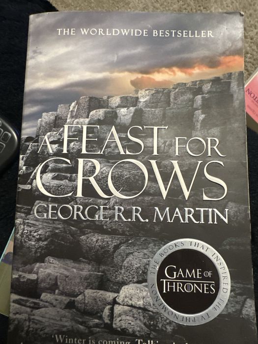Livro a feast for crows