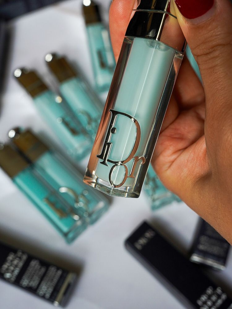 Блиск для губ addict lip maximizer 065 icy blue