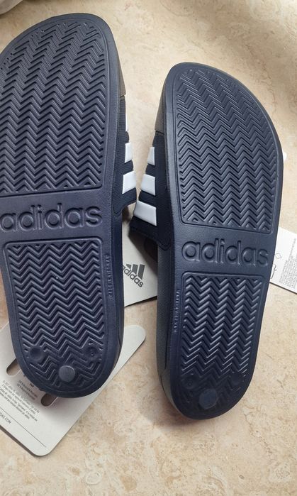 Шльопанці Adidas