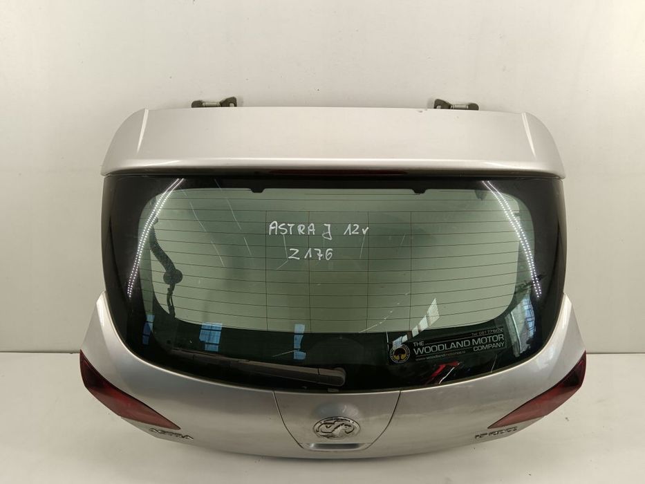 Klapa Bagażnika Tylna Opel Astra J Iv 09-13 Z176