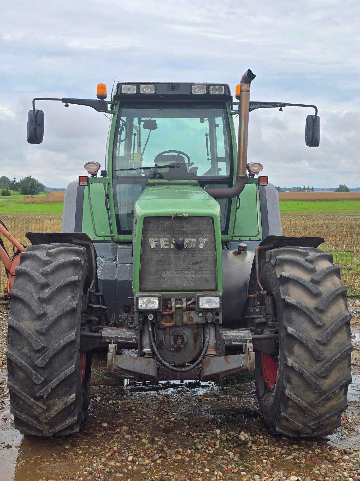 Fendt 824 Favorit pneumatyka tuz wom opony 70 %sprzedaż prywatnaBrutto