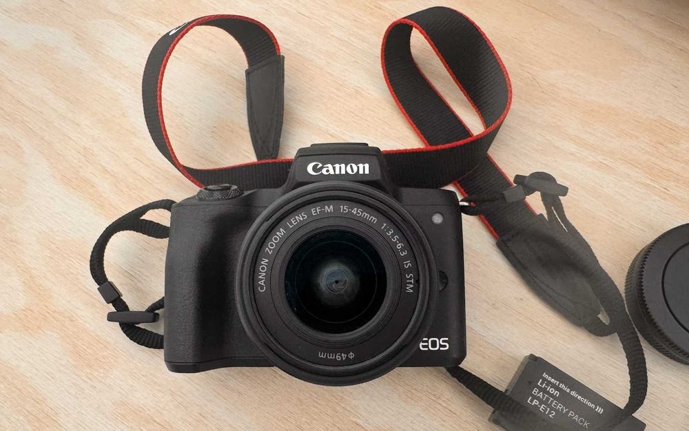 Canon EOS M50 - máquina fotográfica