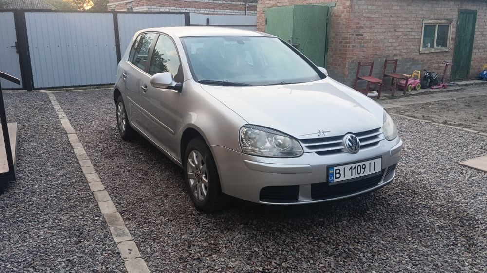Volkswagen Golf 1.6 mpi