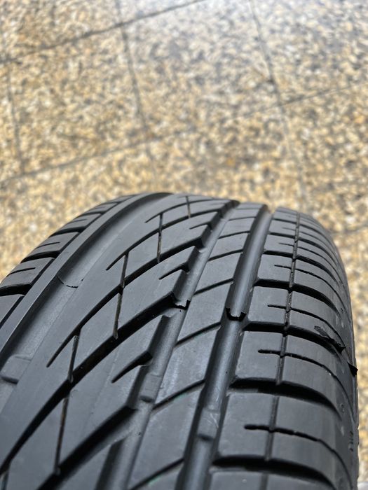 Pneus semi-novos 185/55R15