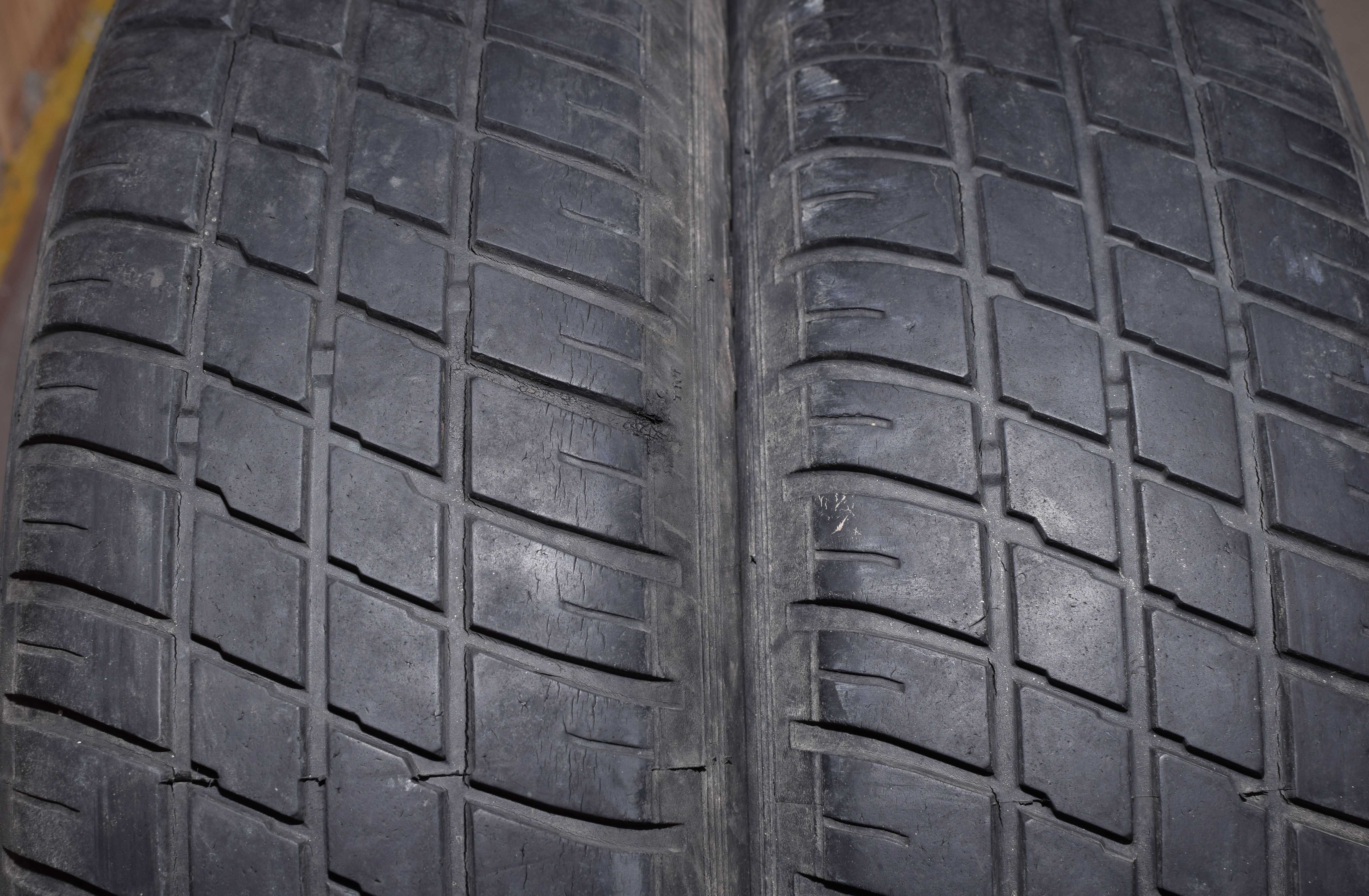 2x Opona 155/70/R13 Bieżnik około 4mm Komplet