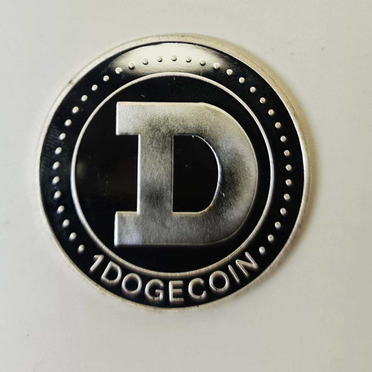 Сувенирная монета догикоин в золотом, серебряном цвете dogecoin, doge