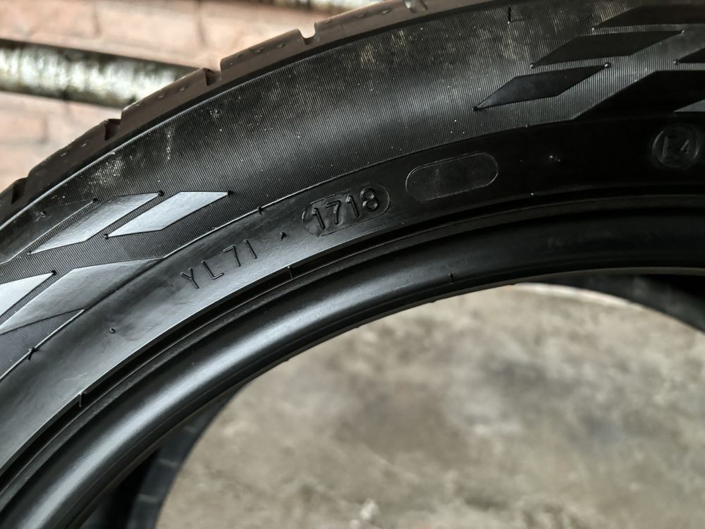 Літня шина Розпаровка 245/45R19 Nokian