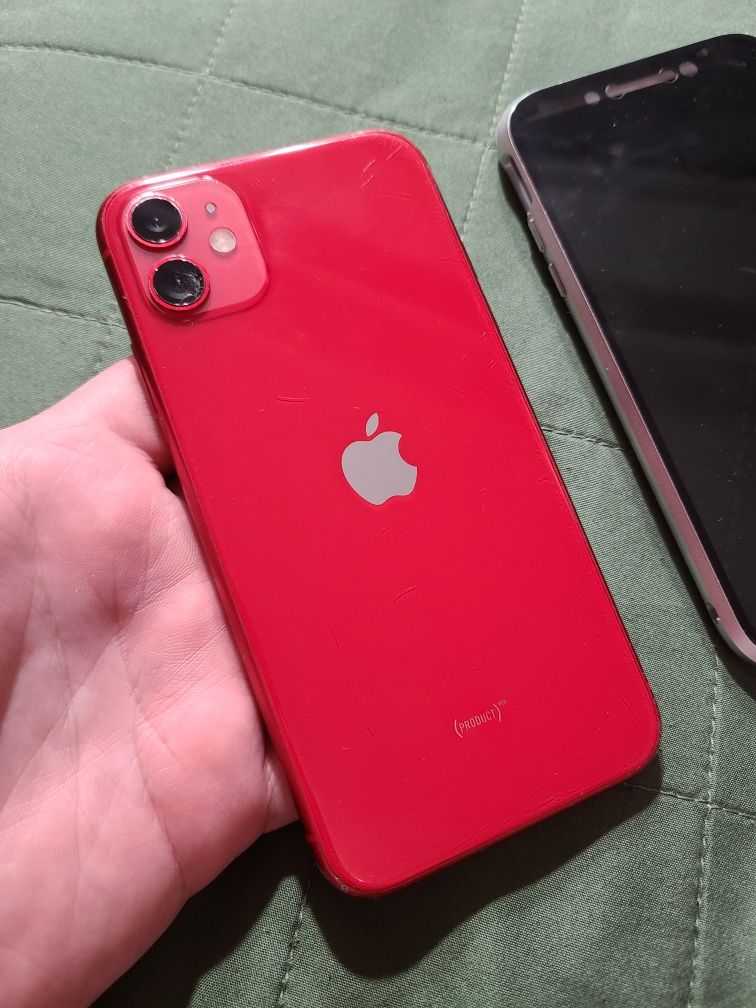 iPhone 11 256 gb.