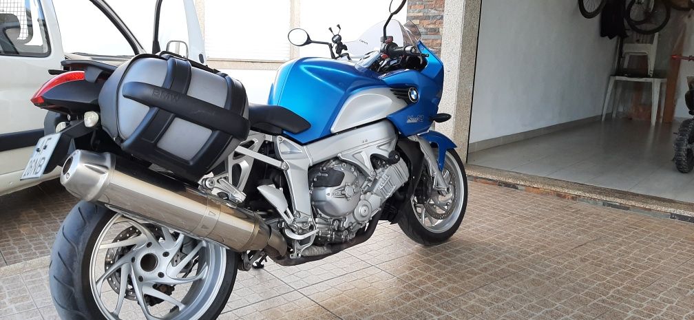 Moto bmwk1200r sport