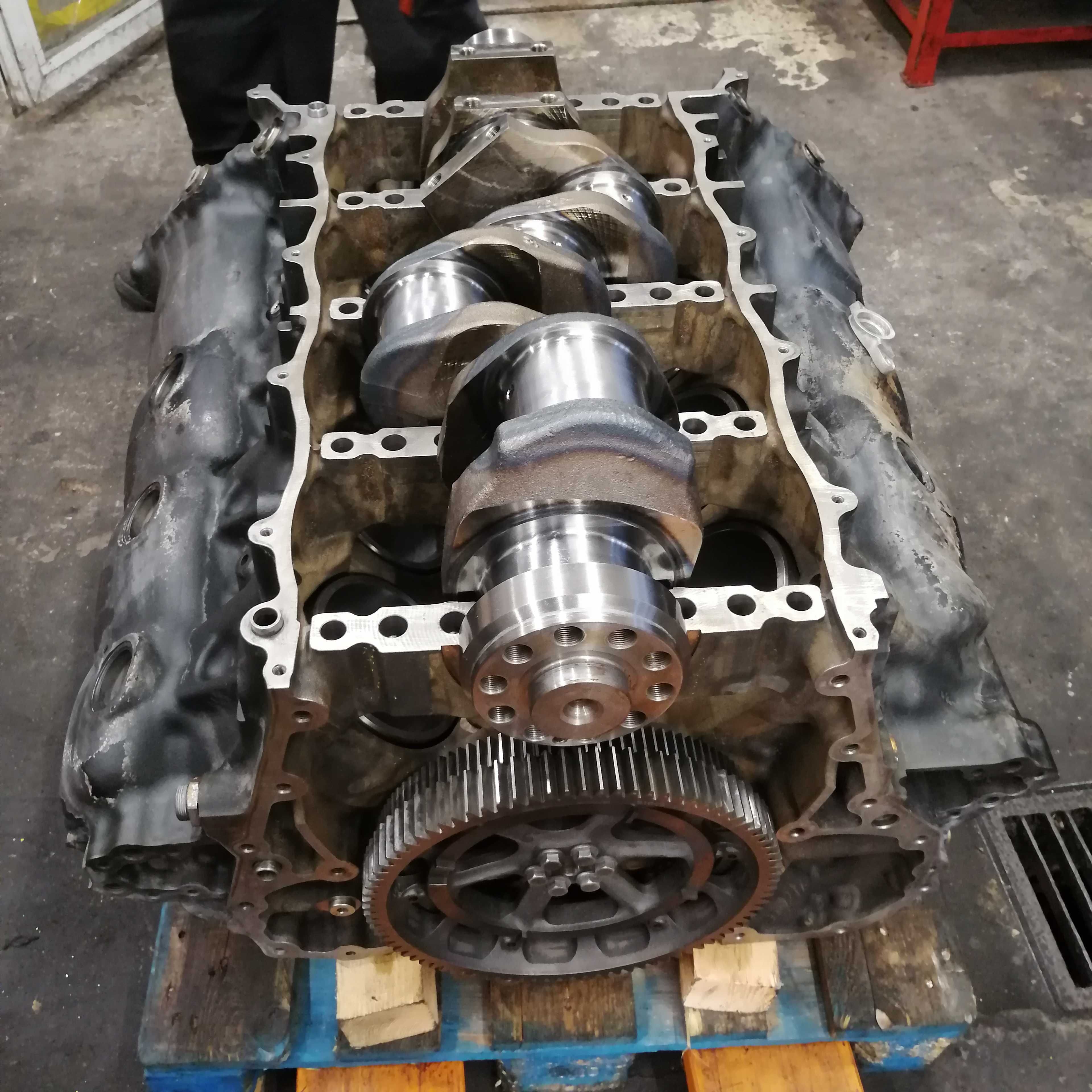 Wszystkie Części Silnik MAN D2868LF MAN TGA V8 680