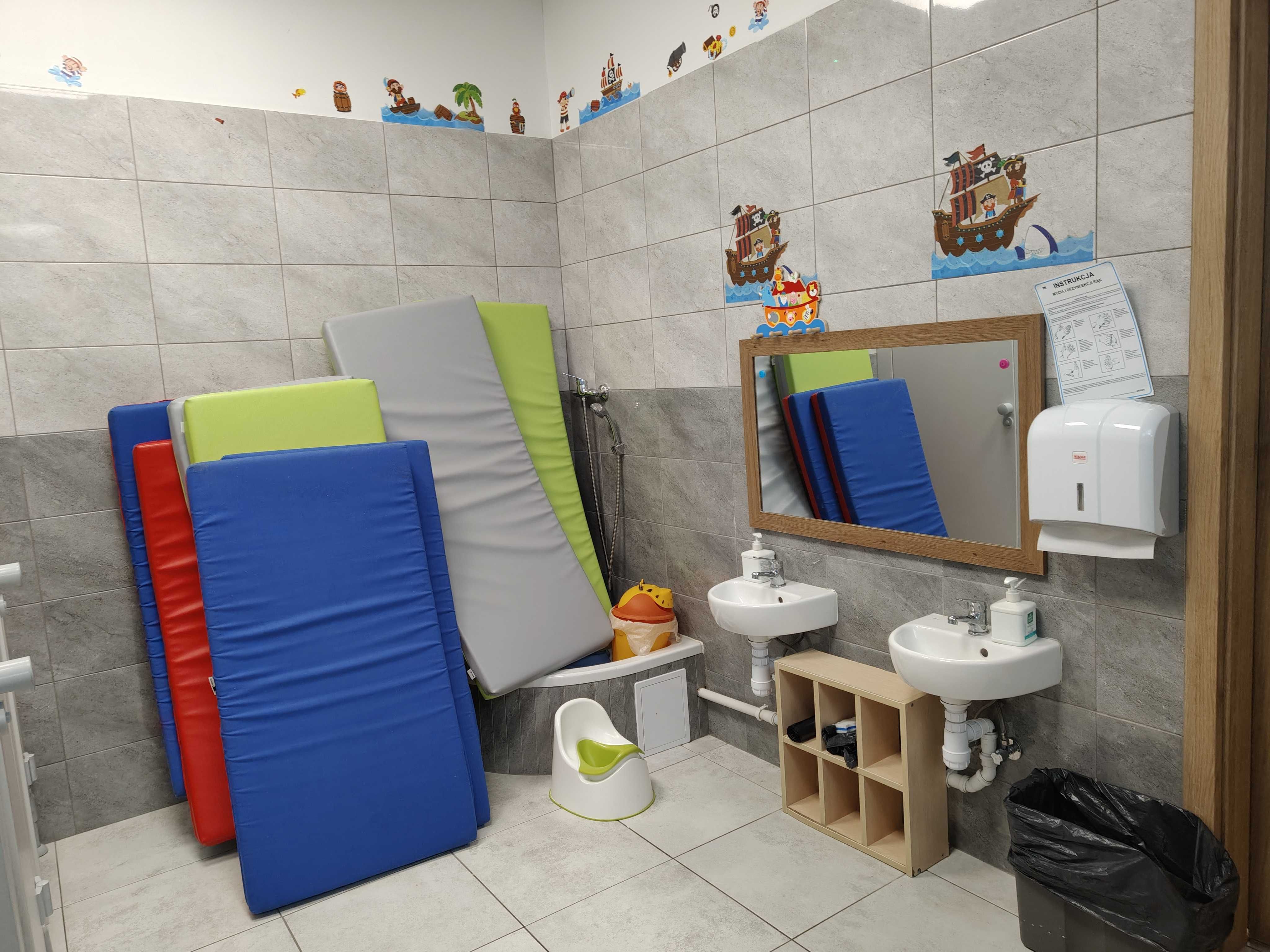 Lokal usługowy 141 m² w centrum Suwałk – parter, witryny, przedszkole