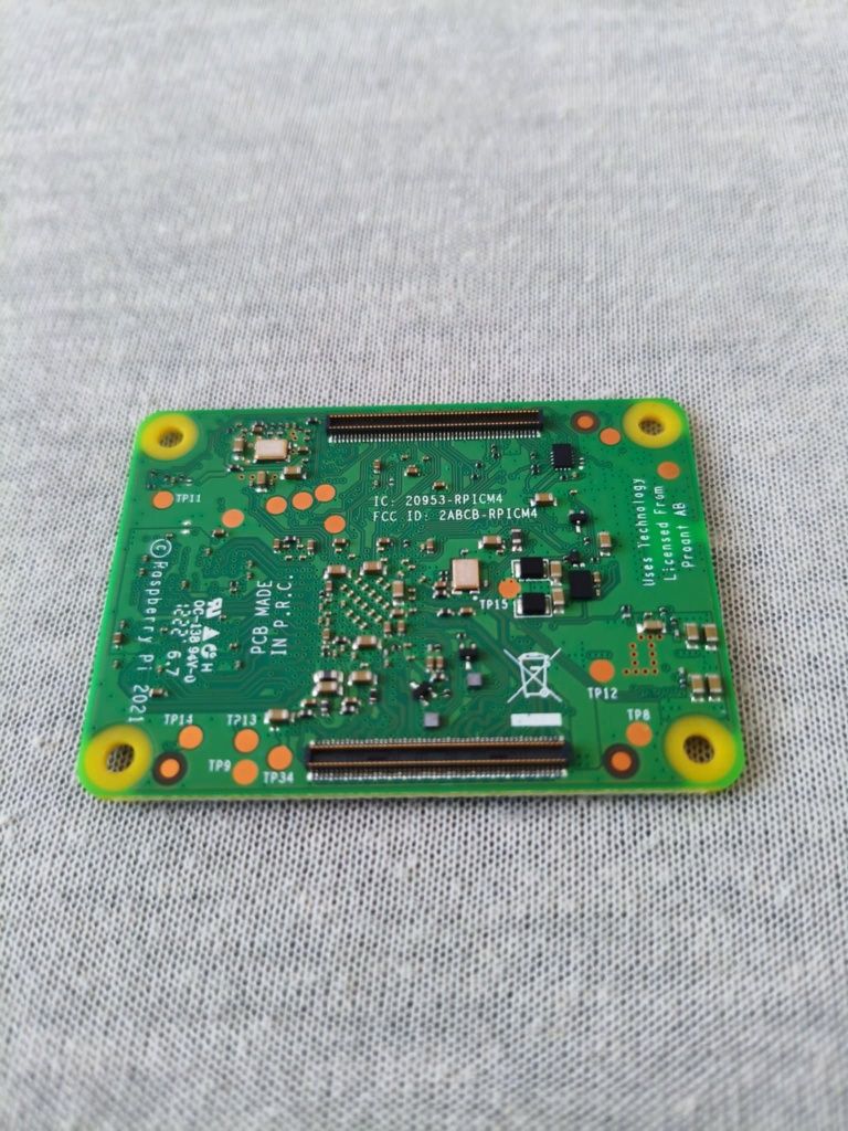 Raspberry Pi CM4 Compute Module 4 - 2GB RAM + 16GB eMMC + WiFi/Bluetoo