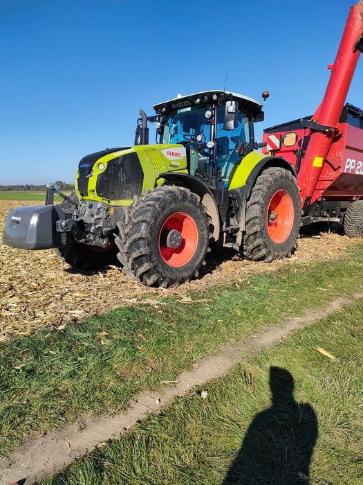 Claas Axion 850.