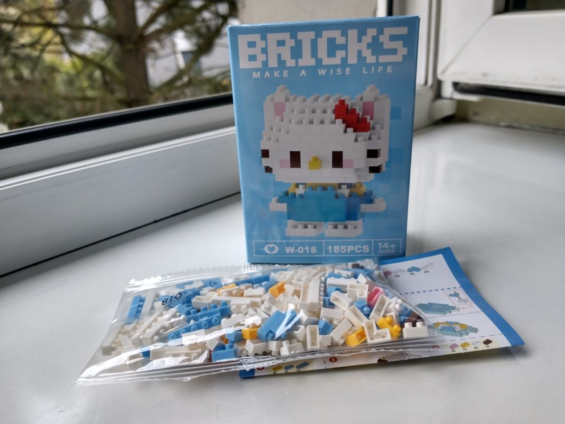 Klocki figurka 3d lego Bricks Hello Kitty niebieski kawaii