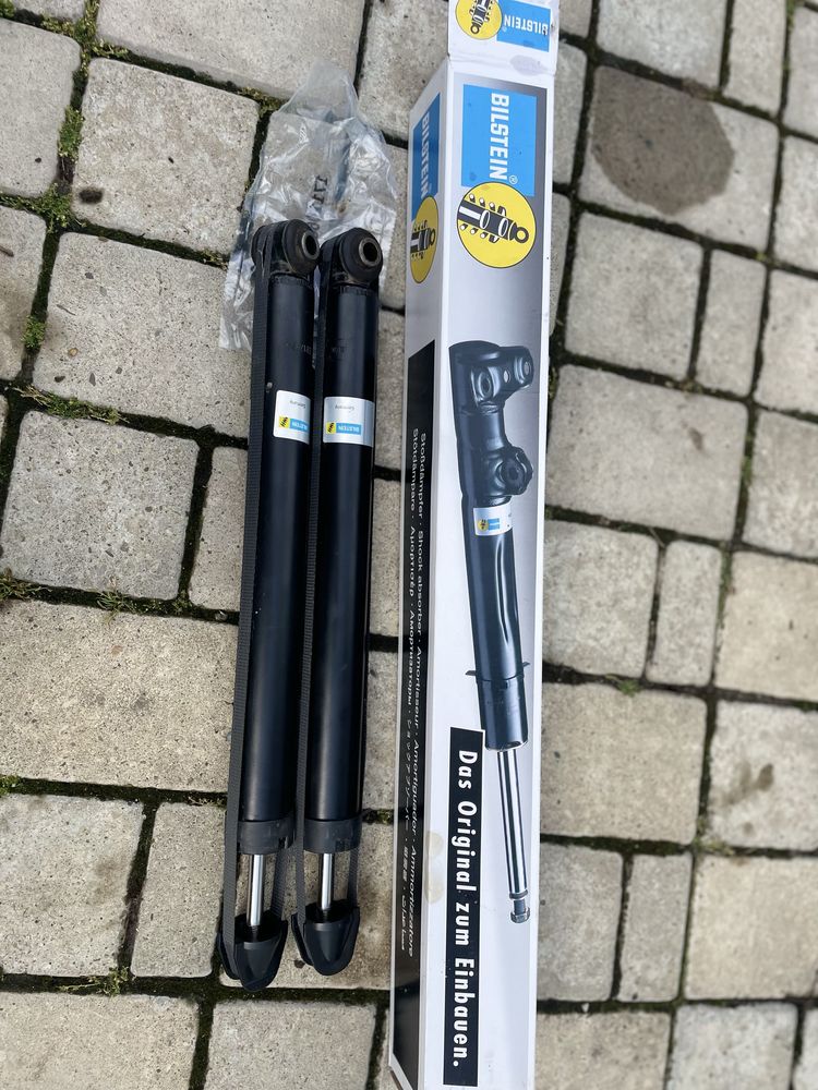 Оригінальні німецькі задні амортизатори Bilstein для Ford Fiesta МК6
