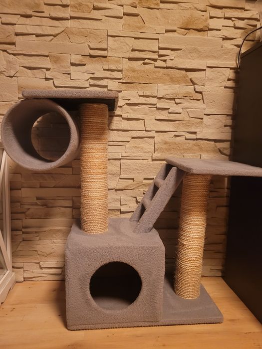 Drapak domek dla kota