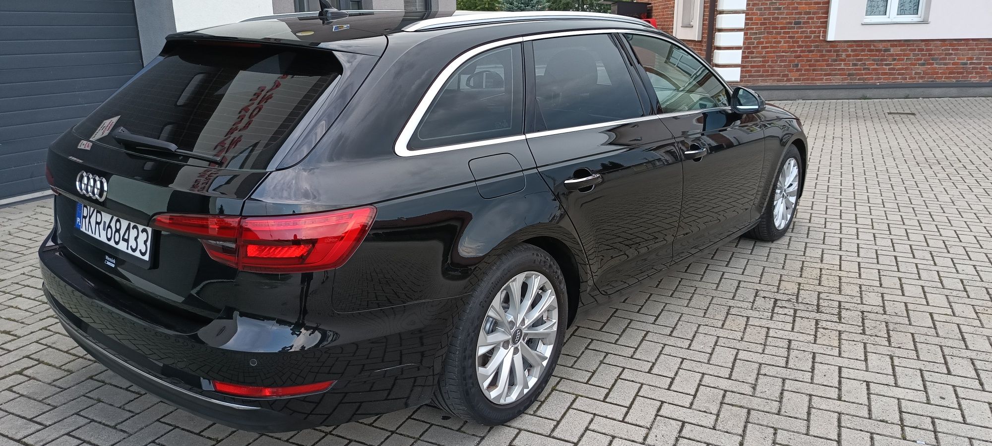 Sprzedam śliczne Audi A4 b9 2.0 TDI sprowadzony z Holandii