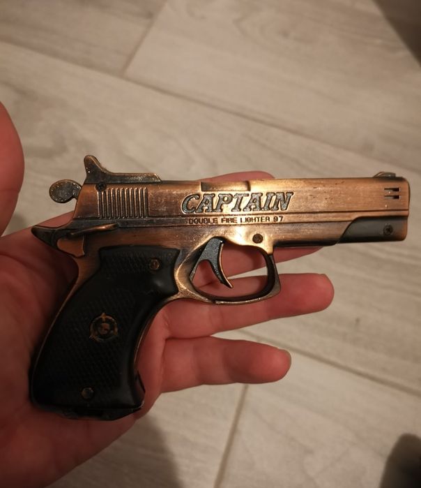 Armas isqueiros colecionáveis