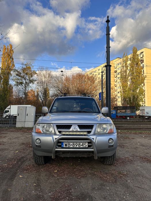 mitsubishi pajero 3