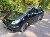 Citroen Xsara Picasso 1,8 / mały przebieg / do poprawek