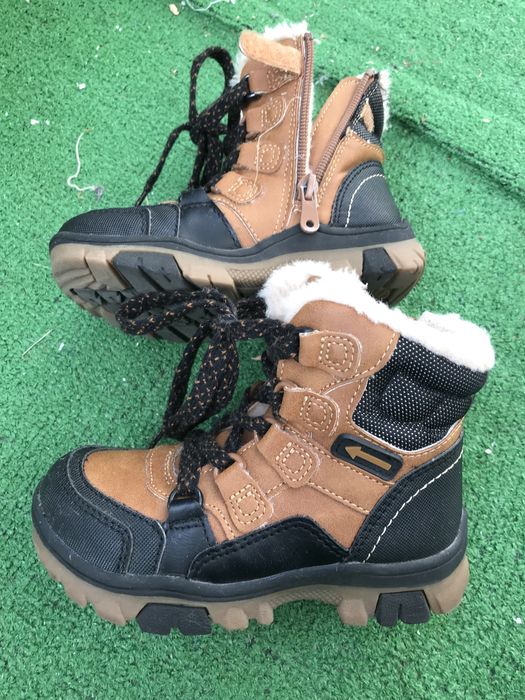 Buty dla chłopca roz 26 smyk