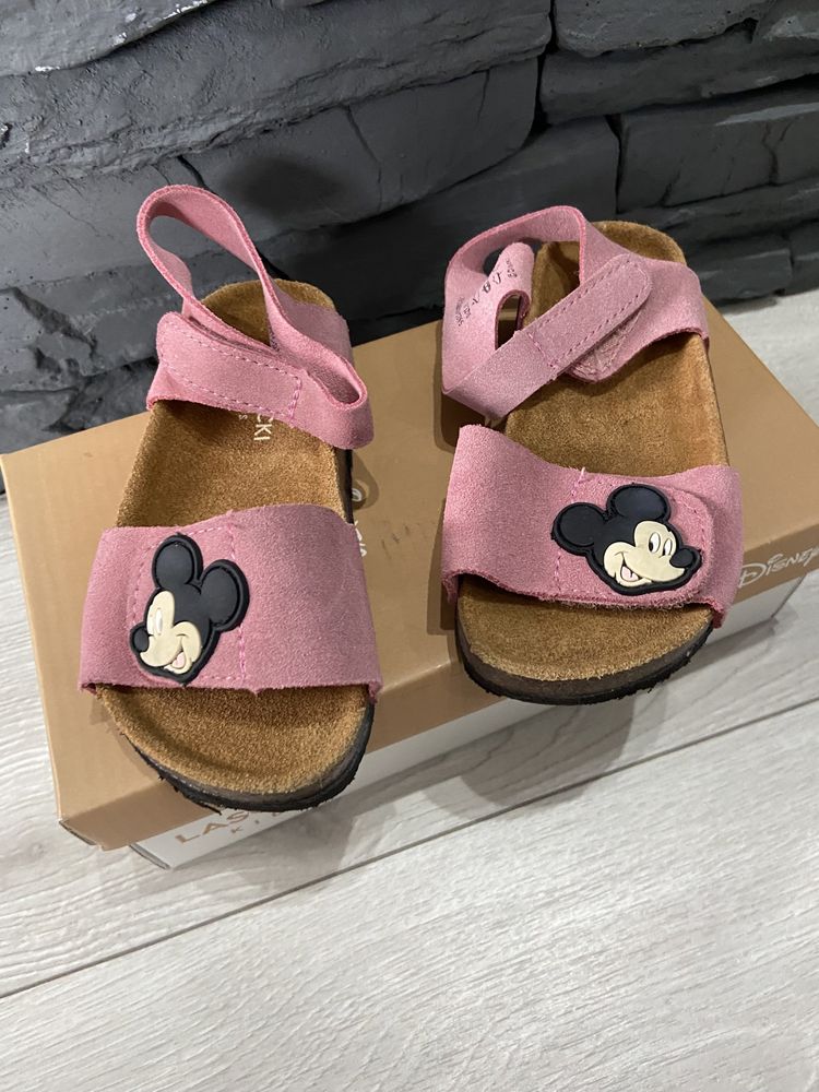 Piekne sandalki dla dziewczynki rozmiar 25 lasocki kids