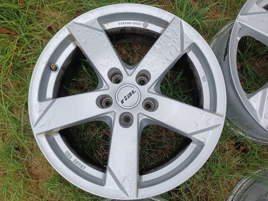 Alufelgi 17 Skoda Volkswagen Seat Audi 5x112 ET45