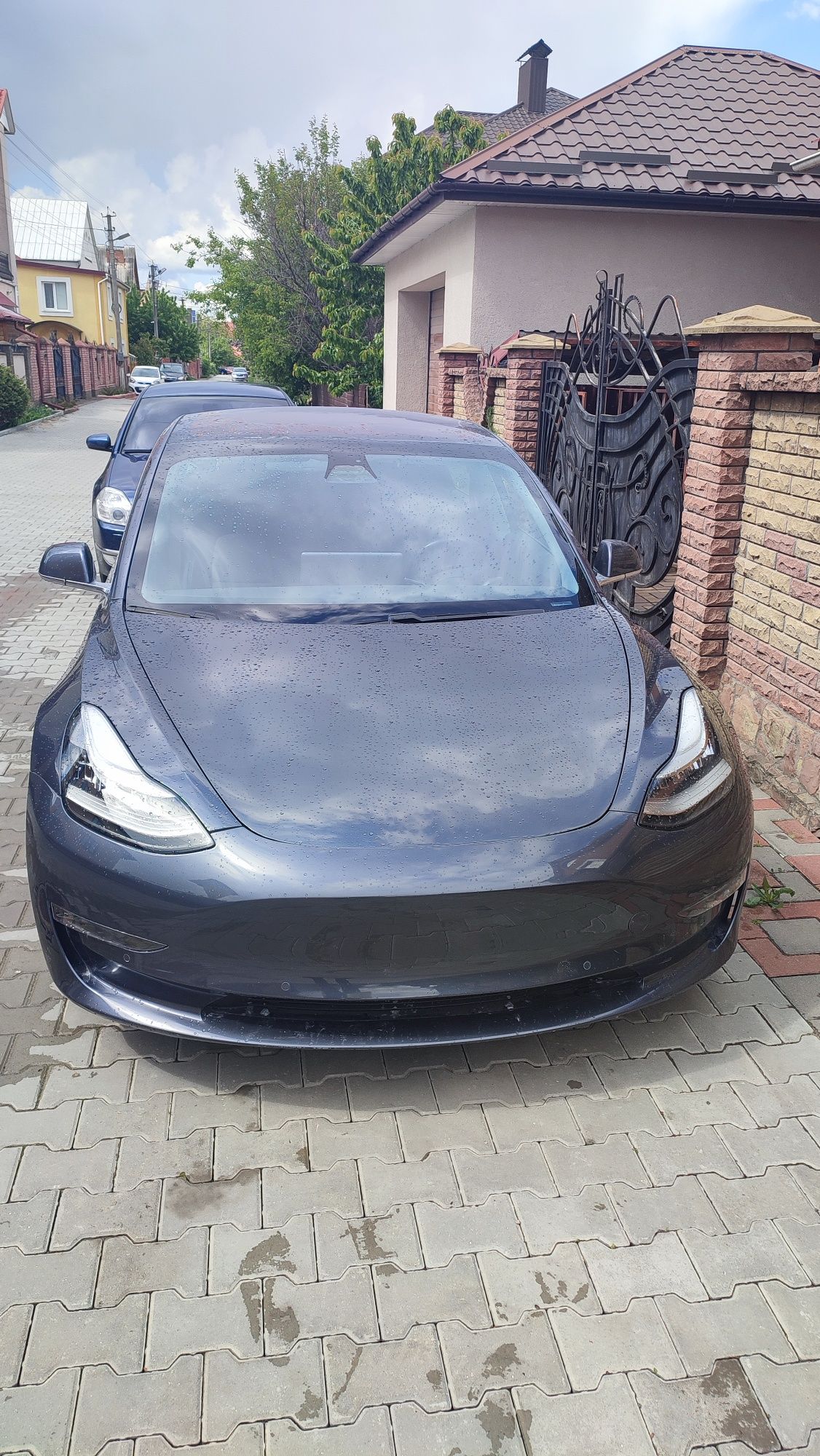Tesla model 3 Dual motor