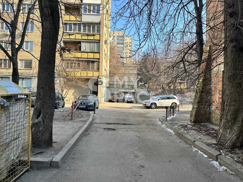 Окрема будівля 585м2 Кониського Тургенєвська Дмитрівська Центр