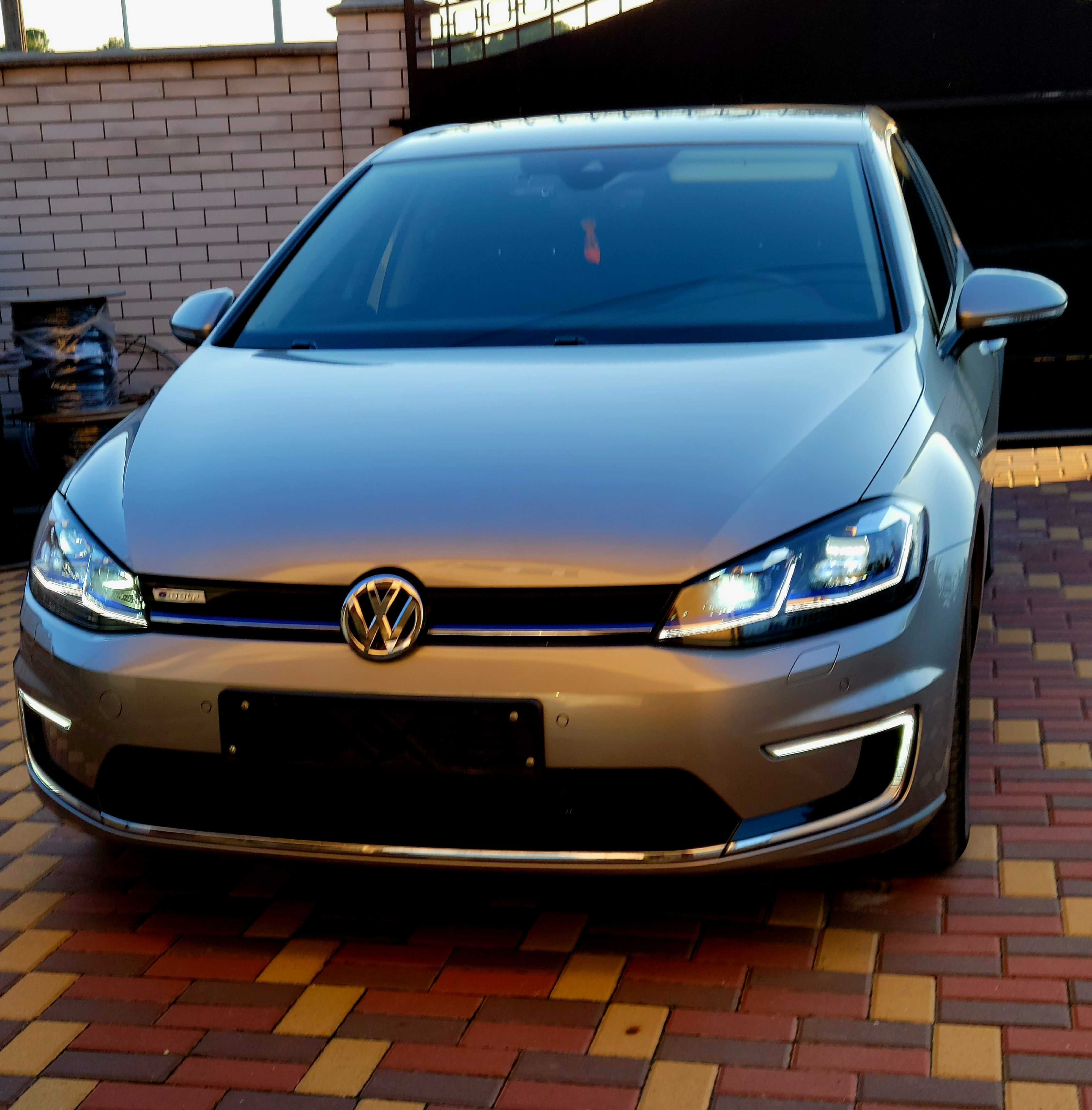 Volkswagen e-Golf 2017