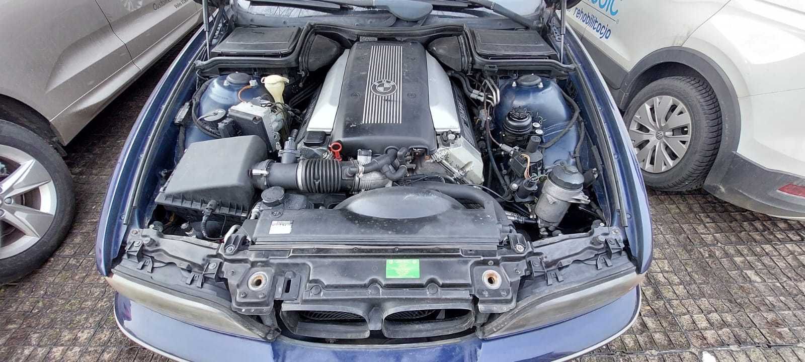 BMW E39, 535I V8 Orientblau