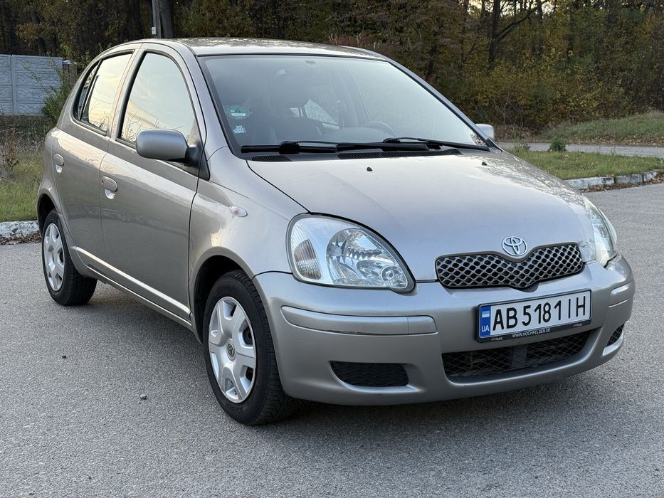 Toyota Yaris 2004