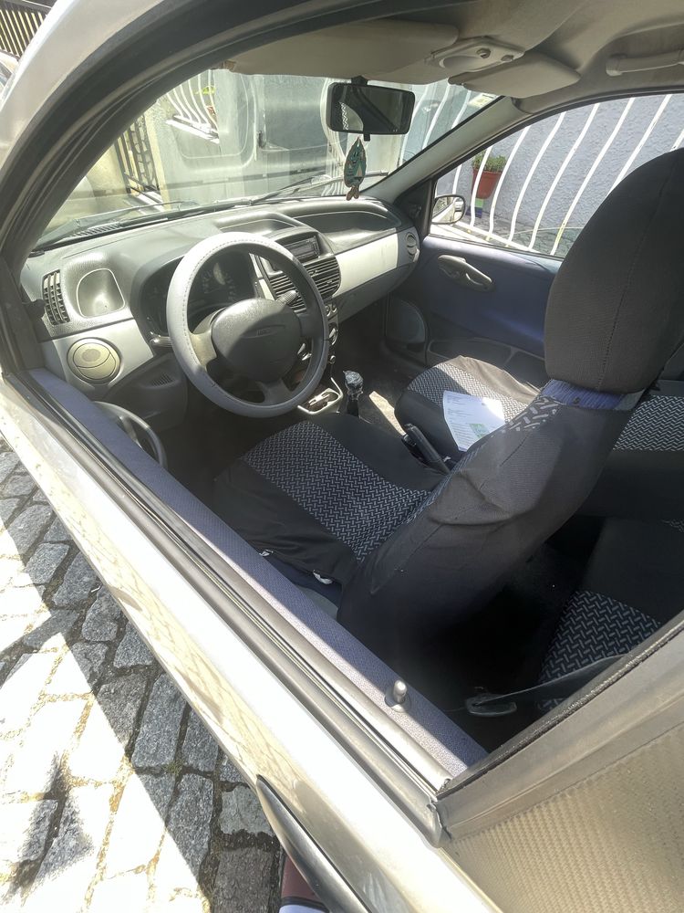 Fiat Punto Sport 1.2i 16V