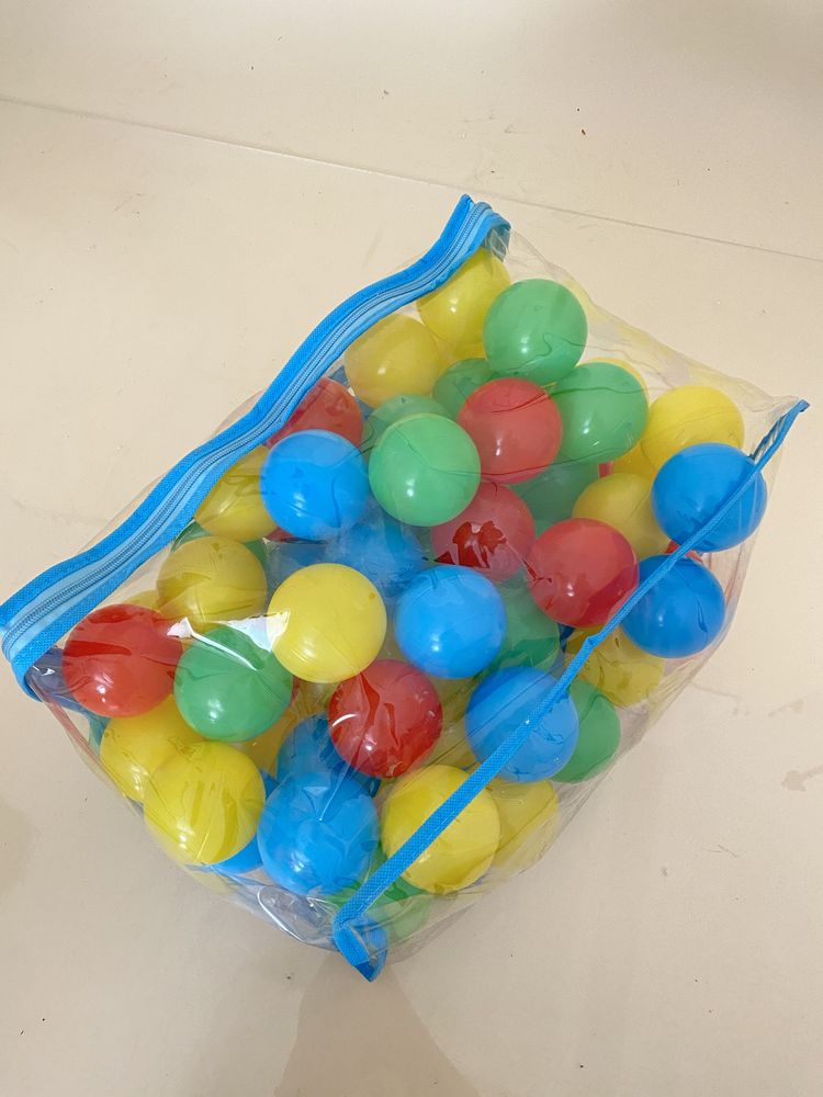 Bolas de Plastico Varias Cores