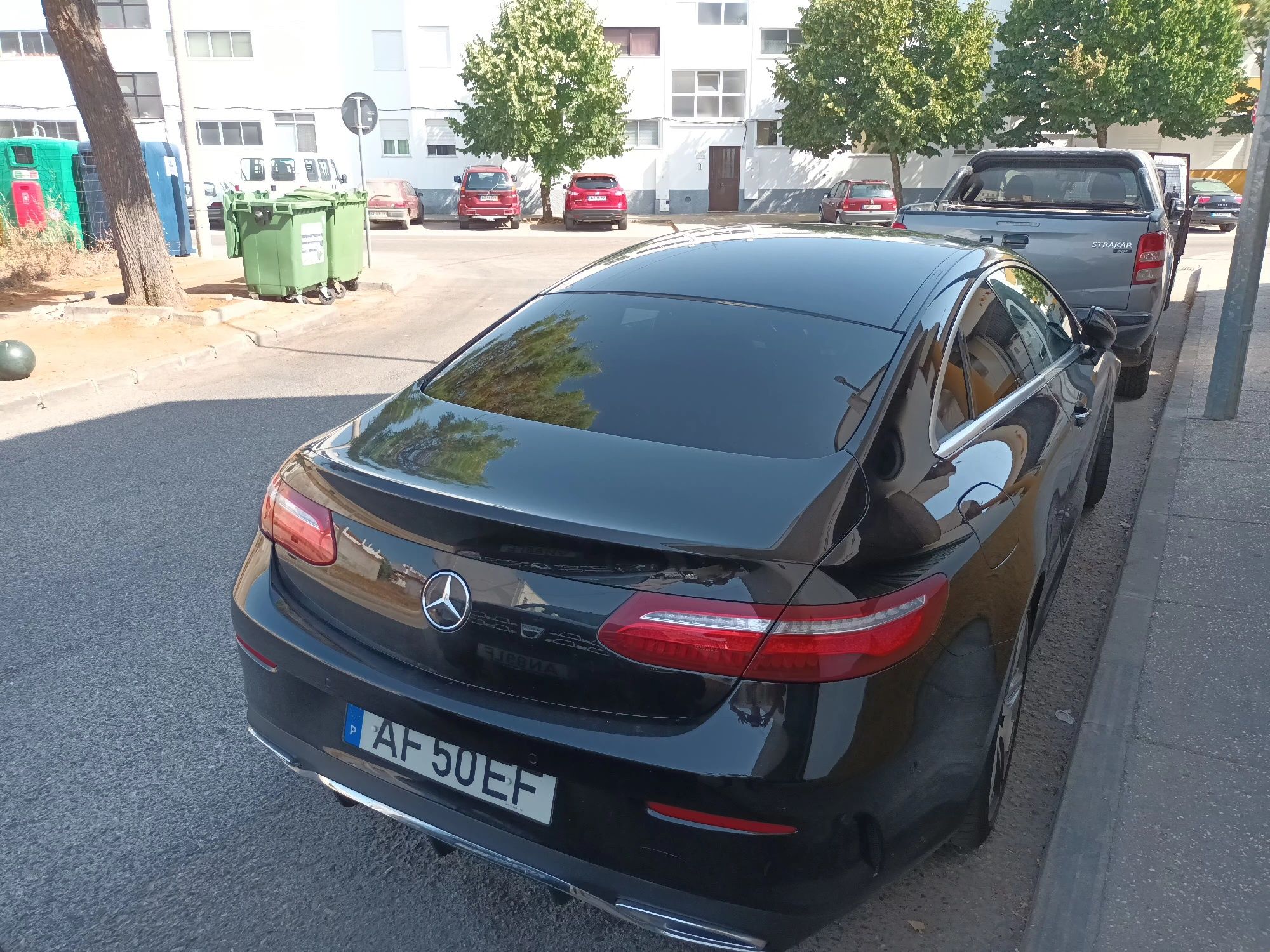 Mercedes E220d coupê