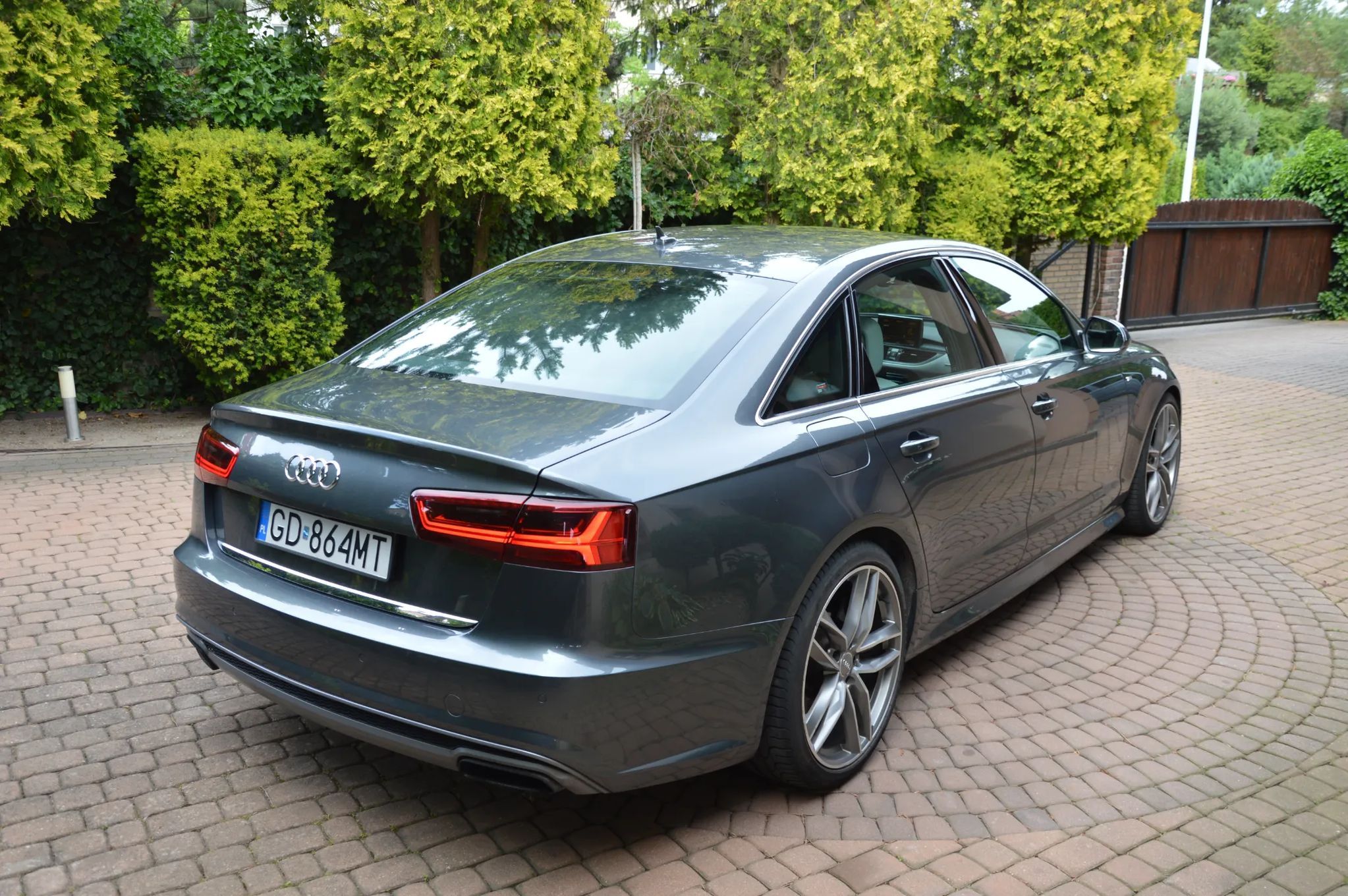 Audi A6 polift 100% bezwypadkowe, S-Line, radary, xenon